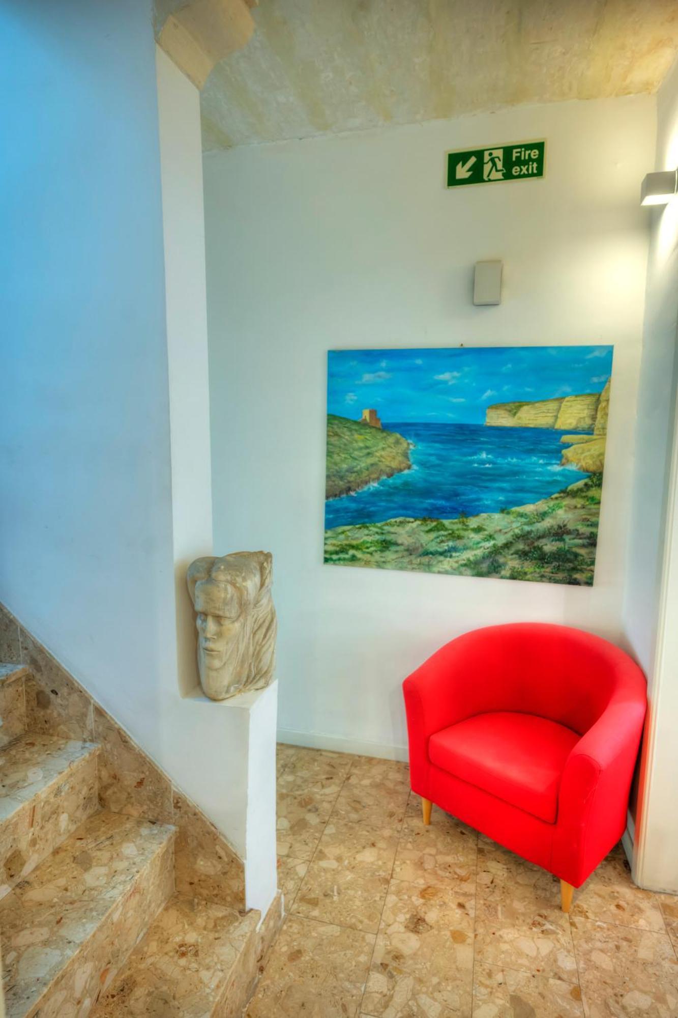 Seaview Sliema 30 Seconds To High Street & Ferry, 2X Double En-Suite Bedrooms, Modern Whole Traditional Townhouse, Kitchen, Living Area, & Roof Terrace Esterno foto